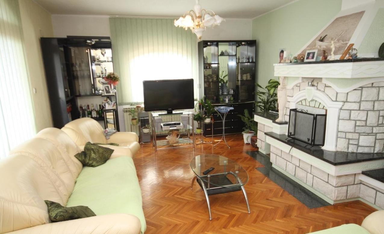 In With Sea View, Terrace, Air Conditioning, Wifi * Kali